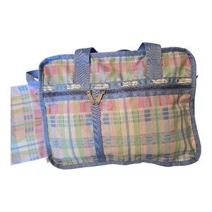 LeSportsac Deluxe Weekender bag. Rainbow plaid. NWOT. Extra Pouch included